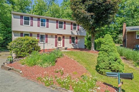 2152 Old Dominion Dr, Monroeville, PA 15146