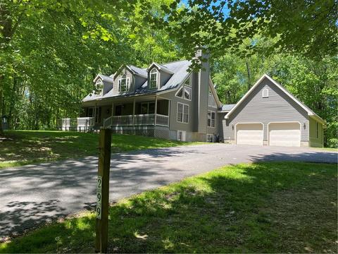 299 Vickerman Rd, Mercer, PA 16137