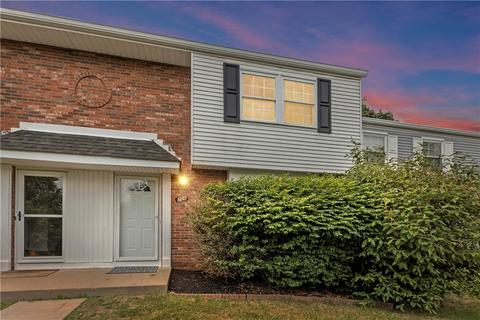 706 Countryside Dr, Mckees Rocks, PA 15136