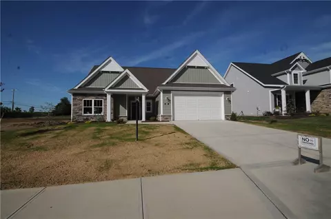 303 Stately Ct, Valencia, PA 16059