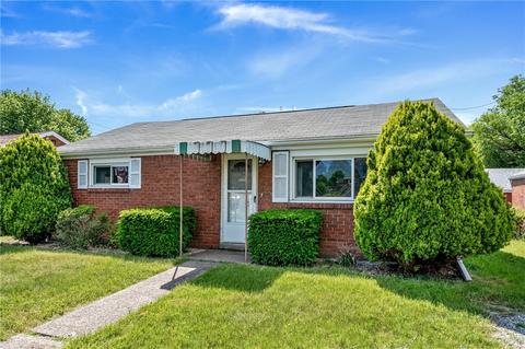 2902 I St, Mckeesport, PA 15133