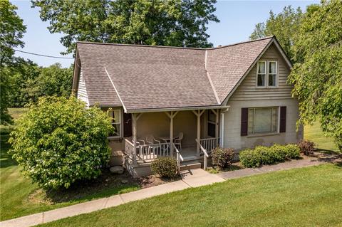 4 Quarry Hill Rd, Greenville, PA 16125