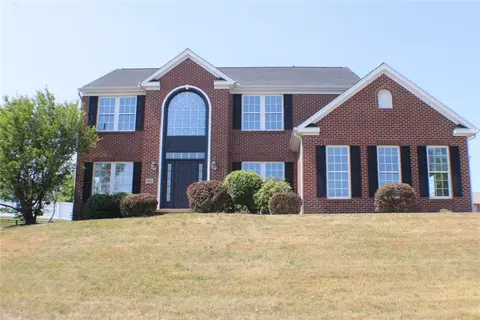 402 Eton Dr, Greensburg, PA 15601