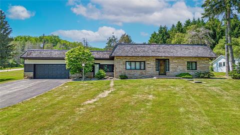 477 Gilmour Rd, Somerset, PA 15501