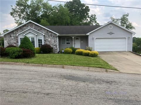 1903 Grant St, Aliquippa, PA 15001