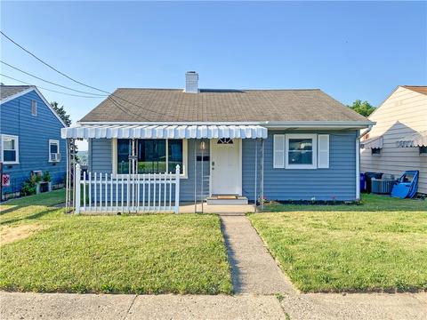 621 Speyer Ave, Monaca, PA 15061