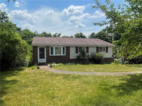 713 Moonstone Dr, Shaler, PA 15101