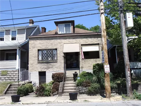 542 Woodward Ave, Mckees Rocks, PA 15136