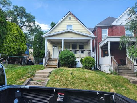 260 Duncan Ave, Washington, PA 15301