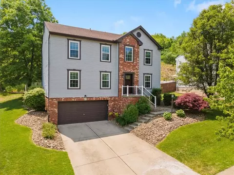 131 Windsor Ct, Cranberry Township, PA 16066