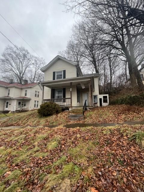 207 S Crawford Ave, New Castle, PA 16101