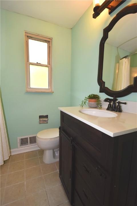 4601 E Willock Rd, Pittsburgh, PA 15227 photo 24