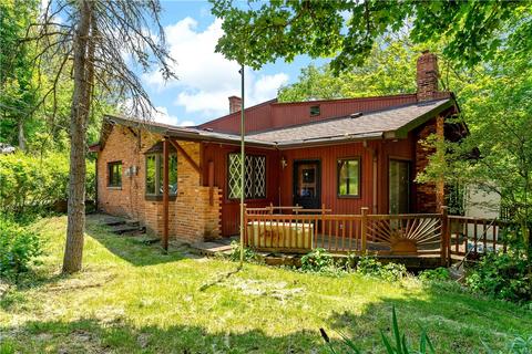 1806 Turkeyfoot Rd, Mckeesport, PA 15135