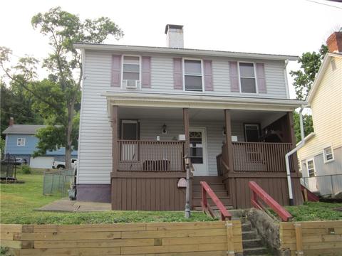 210 W 11th Ave, Tarentum, PA 15084
