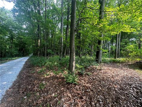000 Burr Rd, Mt. Pleasant Twp - Wml, PA 15610
