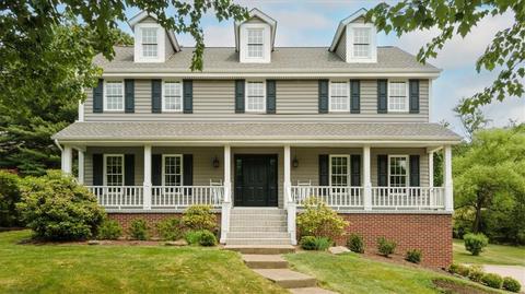 3850 Oakbrook Ct, Allison Park, PA 15101