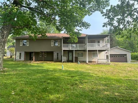 788 State Route 380, Apollo, PA 15613