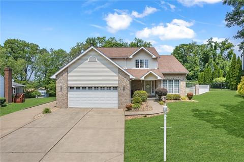 626 Hemlock Rd, Coraopolis, PA 15108