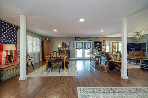 111 Bauer Rd, Monaca, PA 15061 photo 8