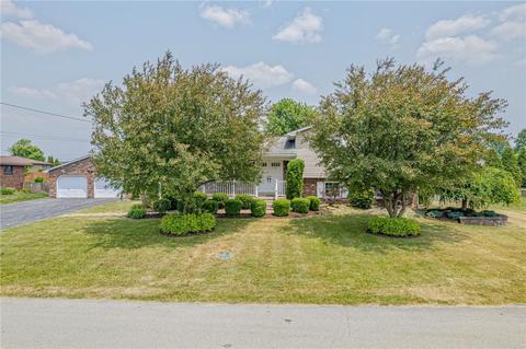 133 Maple Dr, Latrobe, PA 15650