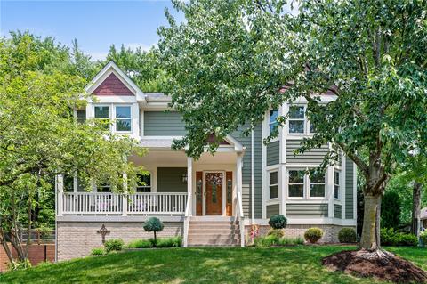 5207 Karrington Dr, Gibsonia, PA 15044