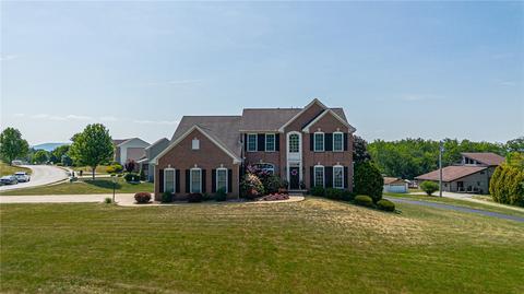 102 Winslow Ct, Greensburg, PA 15601