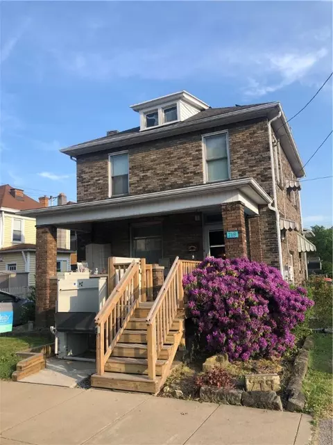 719 35th St, Beaver Falls, PA 15010