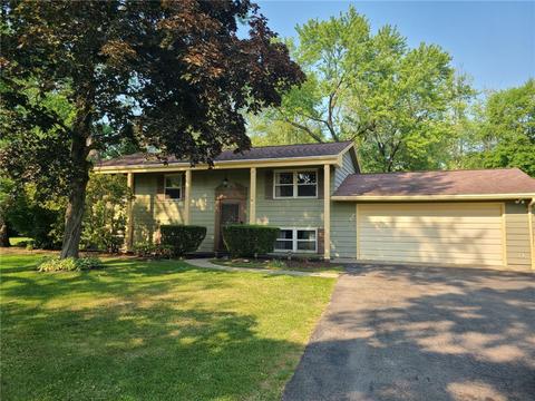 131 Doughty Rd, Meadville, PA 16335