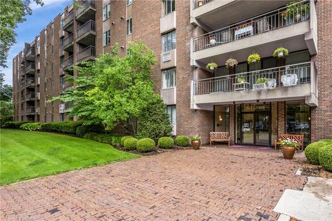 201 Grant #505, Sewickley, PA 15143