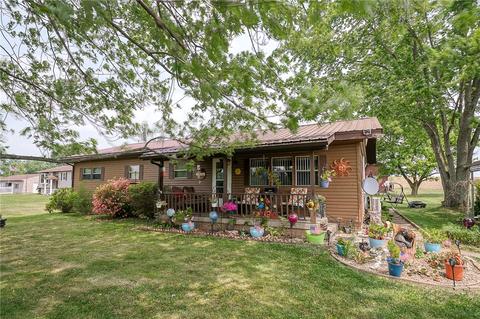120 Purvis Rd, Butler, PA 16001