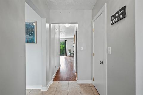 105 Georgetown Ln, Export, PA 15632 photo 4