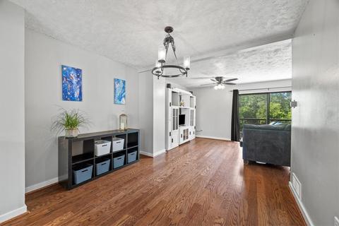 105 Georgetown Ln, Export, PA 15632 photo 9