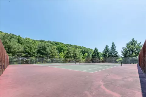 8798 Sloop Rd, Pittsburgh, PA 15237 photo 35