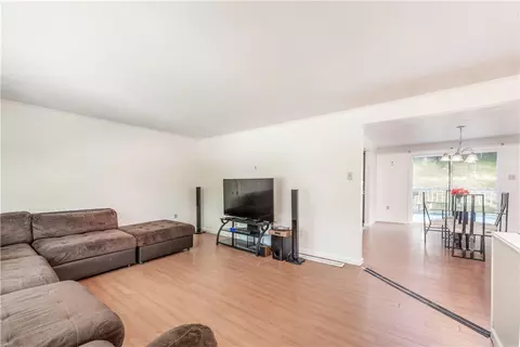 8798 Sloop Rd, Pittsburgh, PA 15237 photo 8