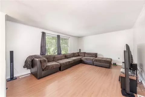 8798 Sloop Rd, Pittsburgh, PA 15237 photo 6