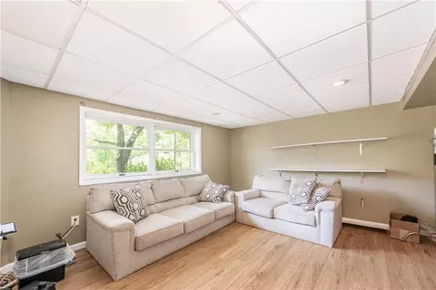8798 Sloop Rd, Pittsburgh, PA 15237 photo 29