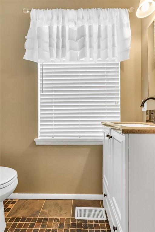  423 Ten Point Ln, Cranberry Township, PA 16066 photo 10