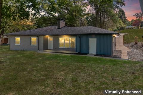 1203 Country Club Rd, Monongahela, PA 15063