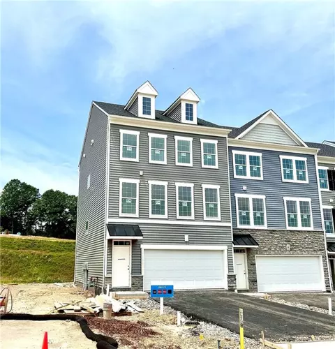 771 Olivia St, Pittsburgh, PA 15205