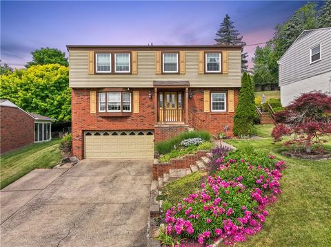 294 Foxcroft Rd, Pittsburgh, PA 15220