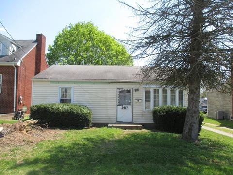 2417 Maple Ave, Aliquippa, PA 15001