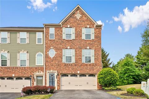 107 Mews Ln, Cranberry Township, PA 16066