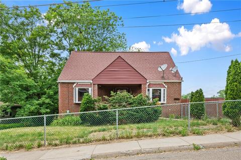 229 Esther Ave, New Kensington, PA 15068
