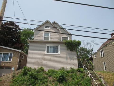1232 Broadway St, East Mc Keesport, PA 15035