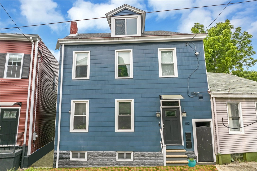 1112 Brabec St  