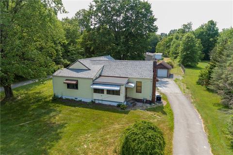 348 S Neshannock Rd, Hermitage, PA 16148
