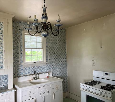 812 Ash St, Irwin, PA 15642 photo 7