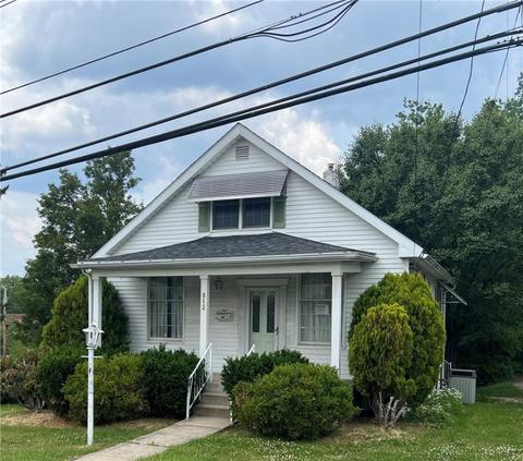 812 Ash St, Irwin, PA 15642