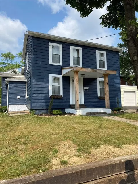 224 S Otter St, Mercer, PA 16137