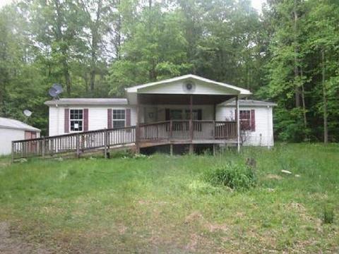 241 Wildcat Rd, New Florence, PA 15944